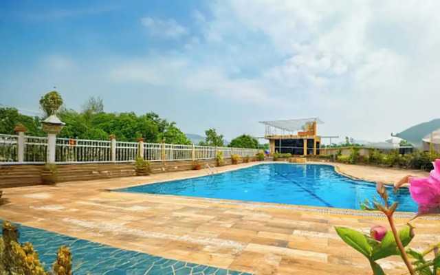 The Byke Majestic Meadows