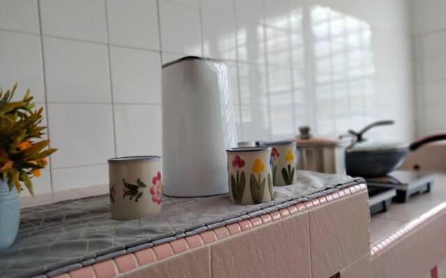 Homey 9pax 3BR MRT Cheras Tmn Suntex I HomeBrickz