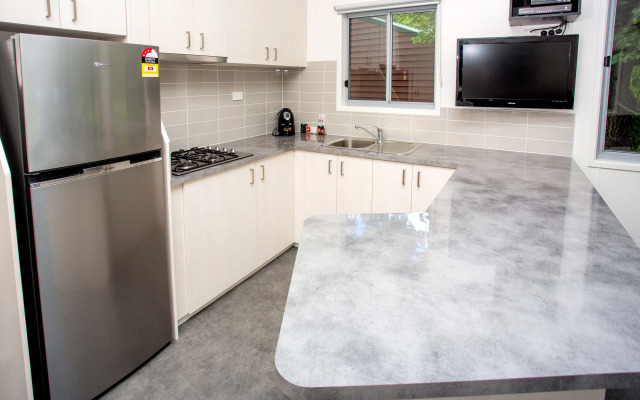 Discovery Parks - Bright