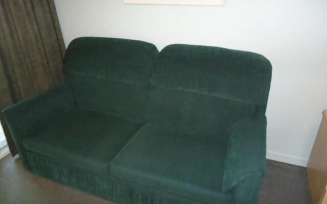 Hotel - Motel Restaurant Coronet