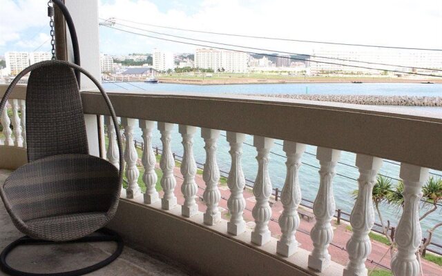 Condominium Chatanmonogatari Bayside