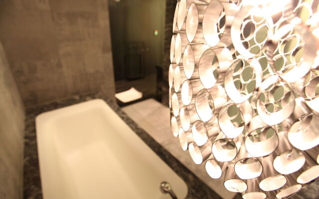 Hotel Amare