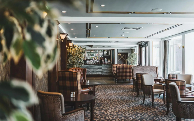 Dunadry Hotel and Gardens