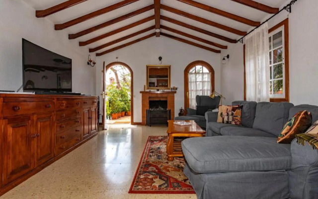 Villa Los Almendros