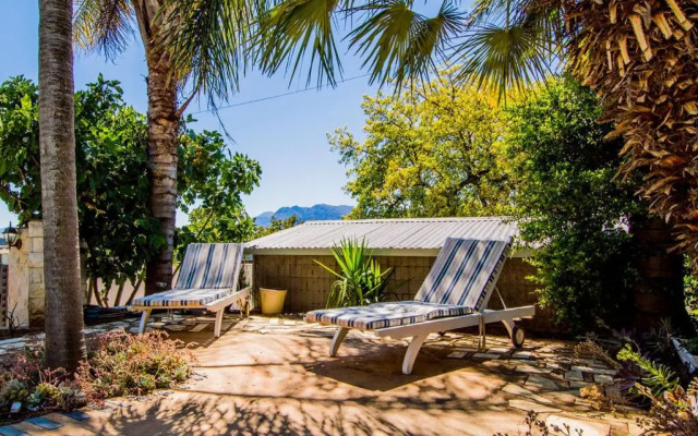 Ladera - Vista Self-catering Guesthouse