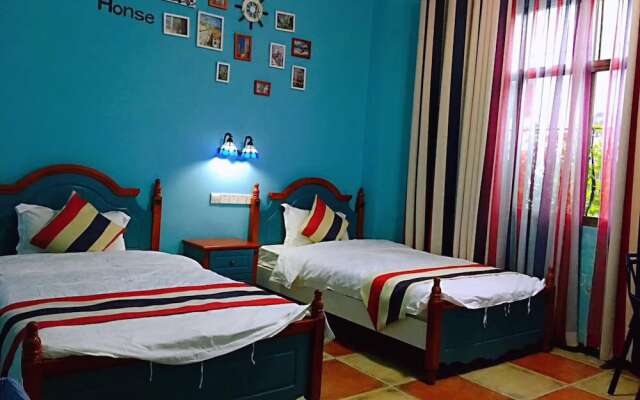 Firefly Inn Mount Danxia
