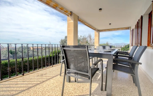 106132 - Villa in Sa Cabaneta