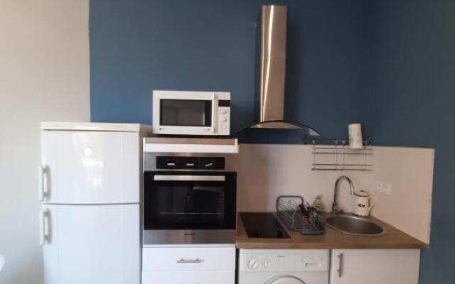 Le Arbousier -à 5 min des plages - parking