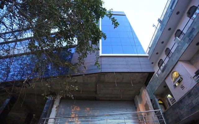 OYO 11952 Hotel Royal India