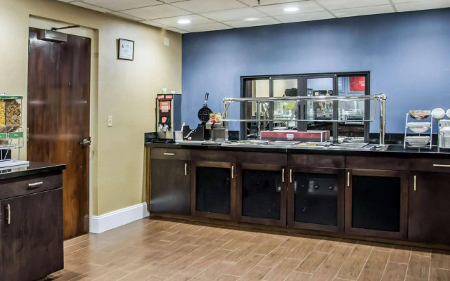 Comfort Suites University - Research Park