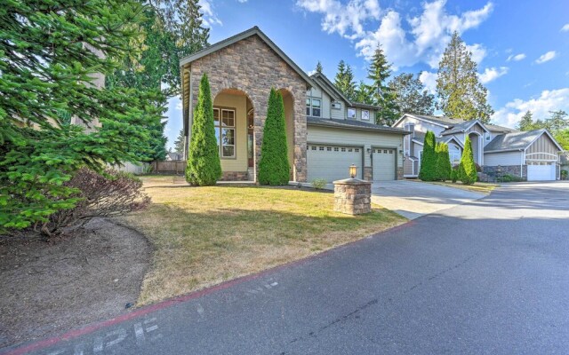 Spacious Kirkland Home 15 Mi to Dtwn Seattle!