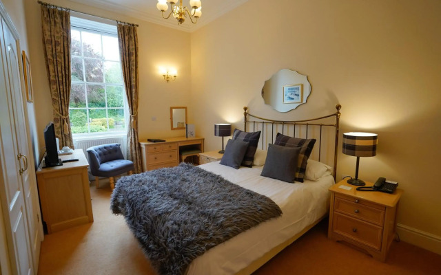Waveney House Hotel