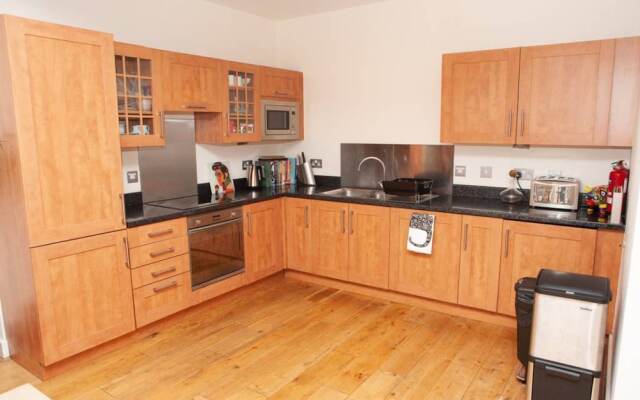 2 Bedroom City Centre Penthouse