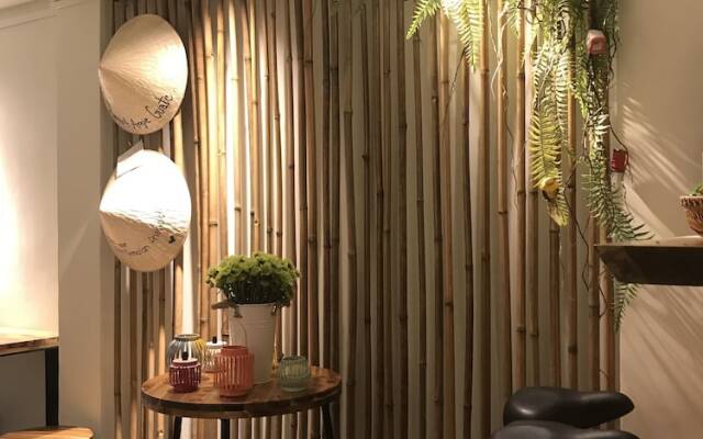 Rice Hostel & Cafe - Adults Only