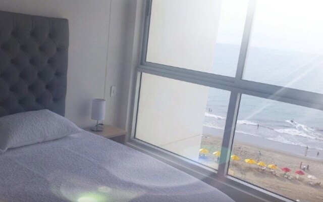 Apartamento Vista al Mar Bocagrande 1005