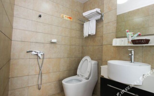 Huahao Yueyuan Motel