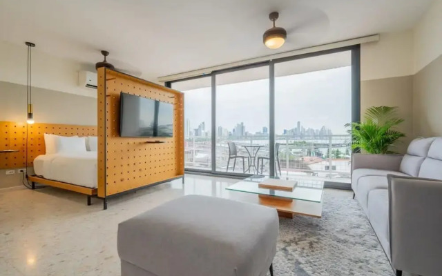 w Refined 1BR in Casco Antiguo