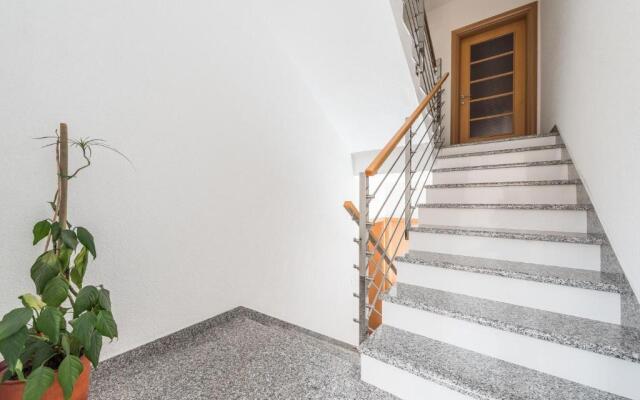 Kristina Apartments