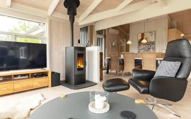 9 Person Holiday Home in Jerup