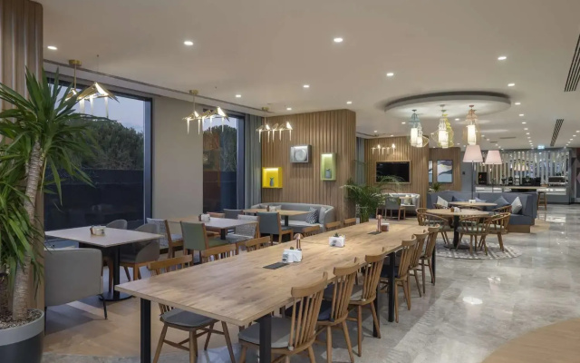 Hampton By Hilton Antalya Airport