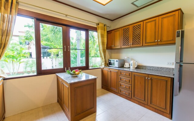 Wiki Villa - 4 Bedrooms 300sqm with Pool