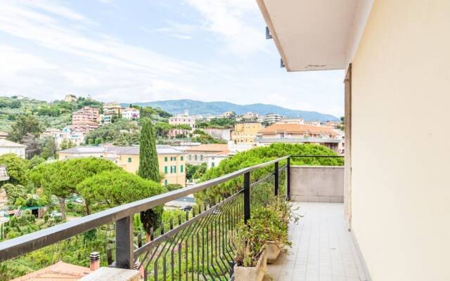 Chiavari Colorful Flat with Garage