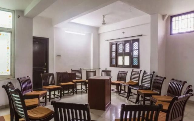 Hotel Rajpal Palace