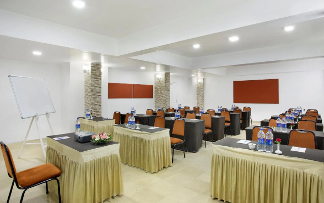 Avion Holiday Resort