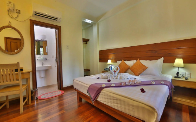 Rivertop Lodge
