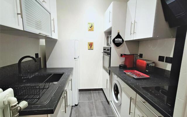 Studio Aix-les-Bains, 1 pièce, 2 personnes - FR-1-555-44