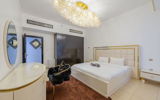 Marco Polo - Deluxe Waterfront Roomy Apt, Perfect for Groups