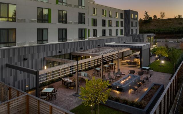 Courtyard by Marriott Portland East