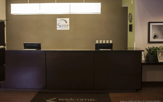 Sleep Inn & Suites