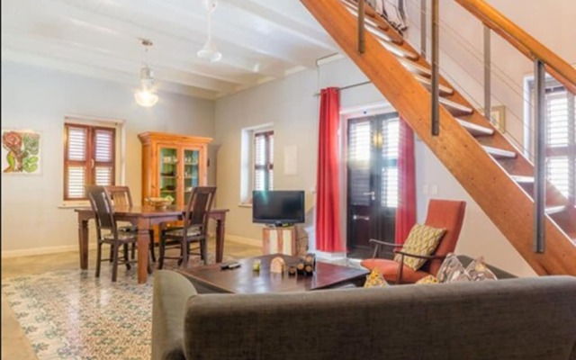 Bario Hotel