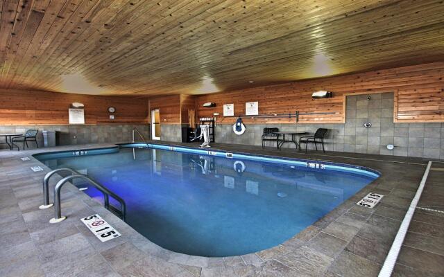 Holiday Inn Express Hotel & Suites Defiance by IHG