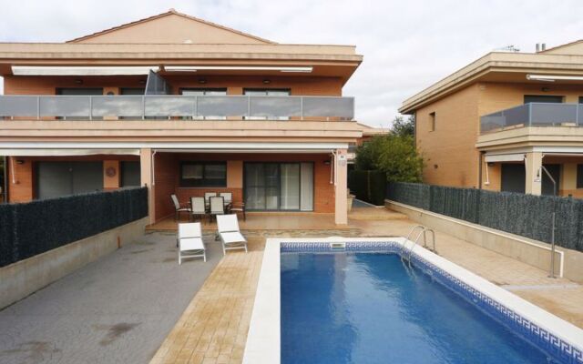 House Laura L'Ampolla