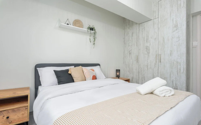 Amore 2-BR Apt By Finikoudes