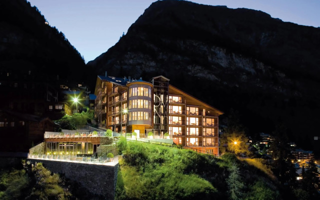 The Omnia
