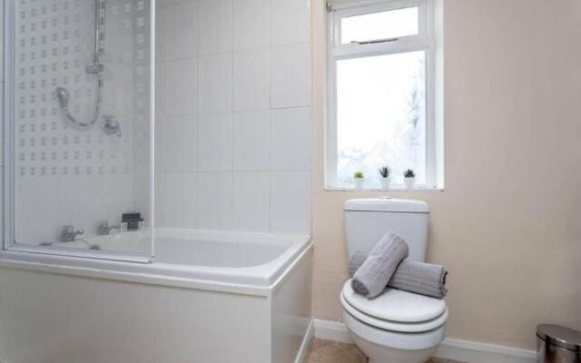 Winston House Stockton Central Workstays UK