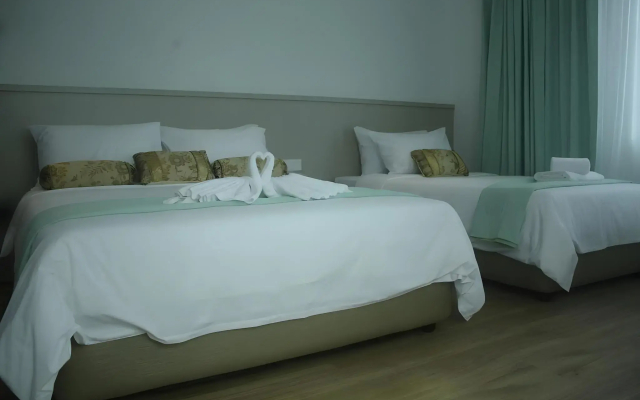New Glow Hotel Miri