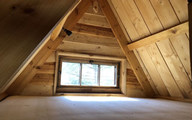 Chimo Refuges Treehouse Resort
