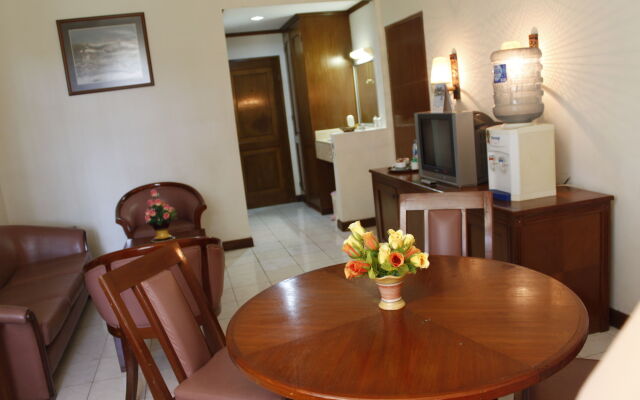 Surya Pesona Beach Hotel