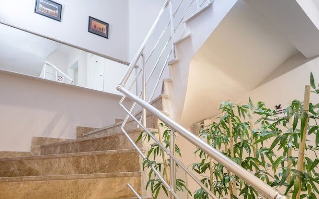 Life Otel