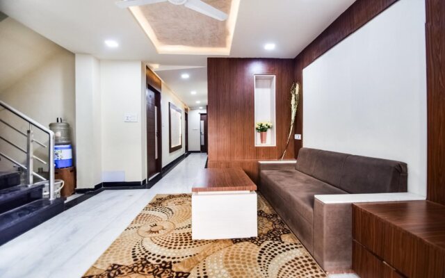 Oyo 28683 Hotel Suhagan Heights