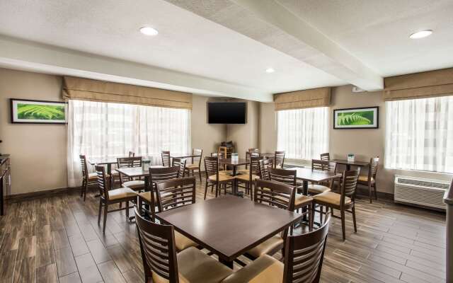 Sleep Inn Kansas City International Airport