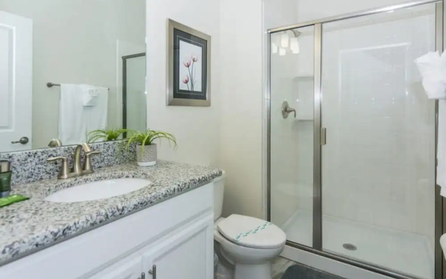 Amazing Townhome with private pool SL3054