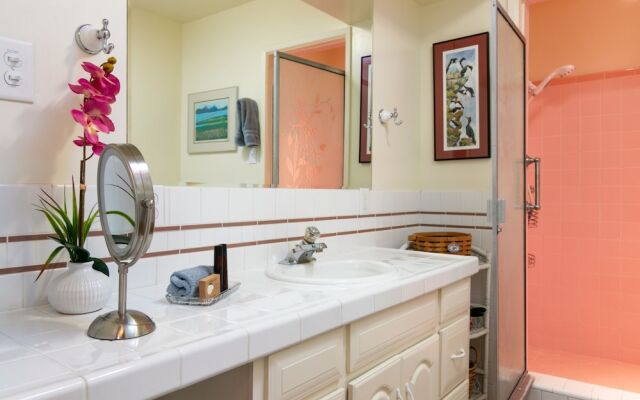 3772 Ventura - 1 Bedroom Duplex