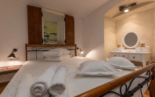 Sen - 130 m From sea - A1