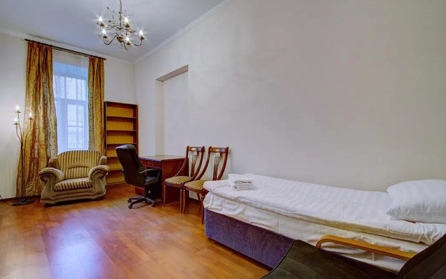 Апартаменты на Невском проспекте 79