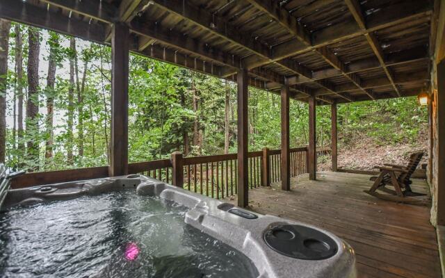 Creekside Cove 4 Bedroom House